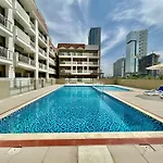 Homes2Retreat - Serene 2Br Getaway With Stunning Views